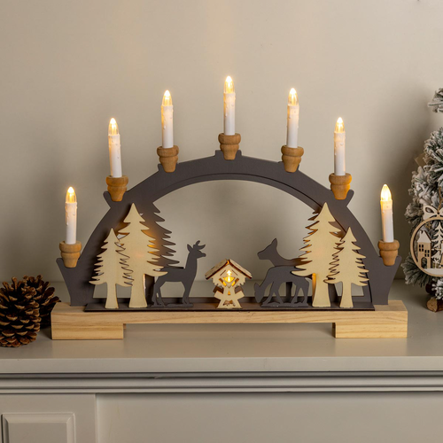 Dřevěný vánoční svícen